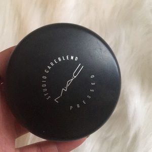 Mac studio careblend powder